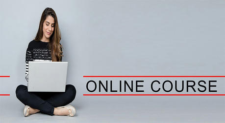 How to Use Online Courses to Boost Your Career Competitiveness